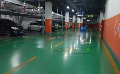 合作合作环氧地坪施工中的注意事项及常见问题解决指南